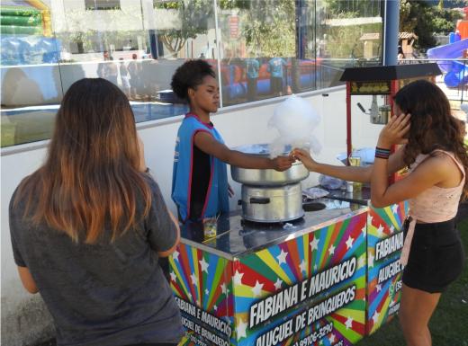 DIA DO TRABALHADOR É COMEMORADO COM FESTA E HOMENAGEM EM ÁGUAS DA PRATA