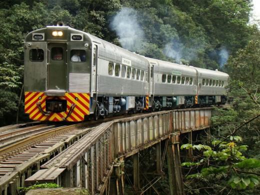 TREM TURÍSTICO PODE VOLTAR AOS TRILHOS EM ÁGUAS DA PRATA