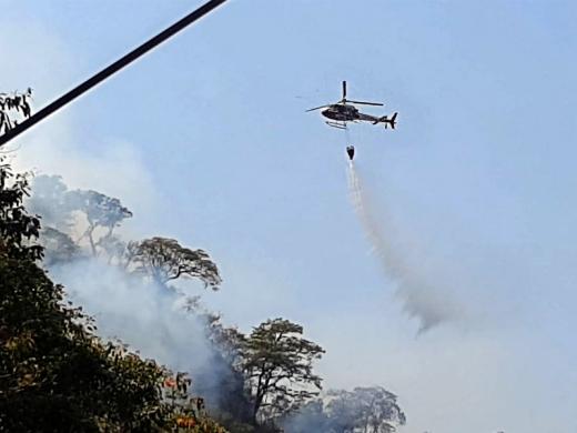 ÁGUAS DA PRATA REGISTRA VÁRIOS FOCOS DE INCÊNDIO NO FIM DE SEMANA