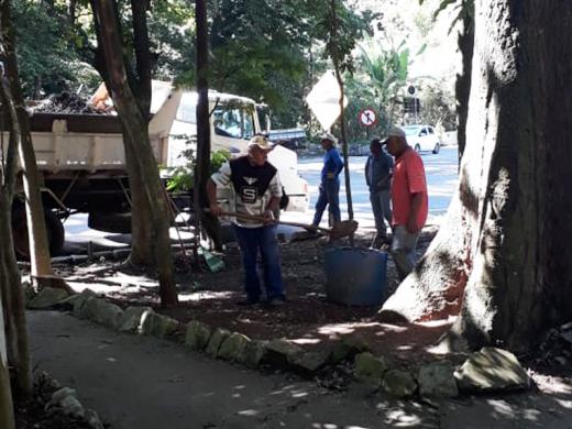 PREFEITURA SEGUE COM A MANUTENÇÃO NO PARQUE ESTADUAL
