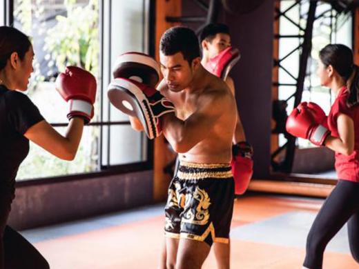 AULAS DE MUAY THAI COMEÇAM NESTA TERÇA NA PRAÇA DE ESPORTES