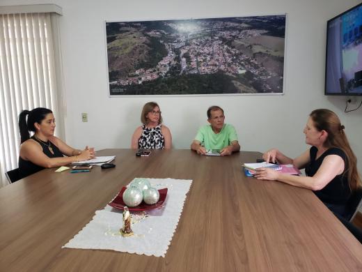 Reunião com a Prefeita sobre o Lar Nossa Sra. de Lourdes