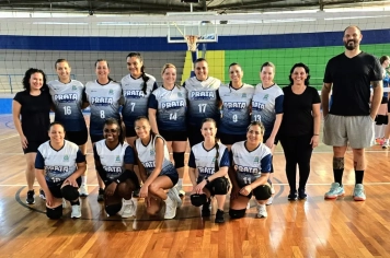 ÁGUAS DA PRATA ESTREIA NA COPA TVU DE VOLEI PARA 30+