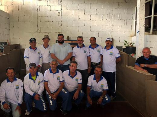 PREFEITO PRESTIGIA EQUIPE DE BOCHA QUE DISPUTA O INTER ESTADUAL