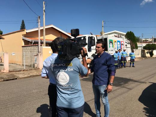 RECORD EXIBE REPORTAGEM SOBRE COLETORES DE LIXO PRATENSES