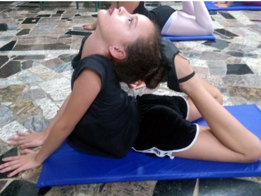 AULAS DE BALLET EM ÁGUAS DA PRATA SEGUEM ROTINA DE TREINOS