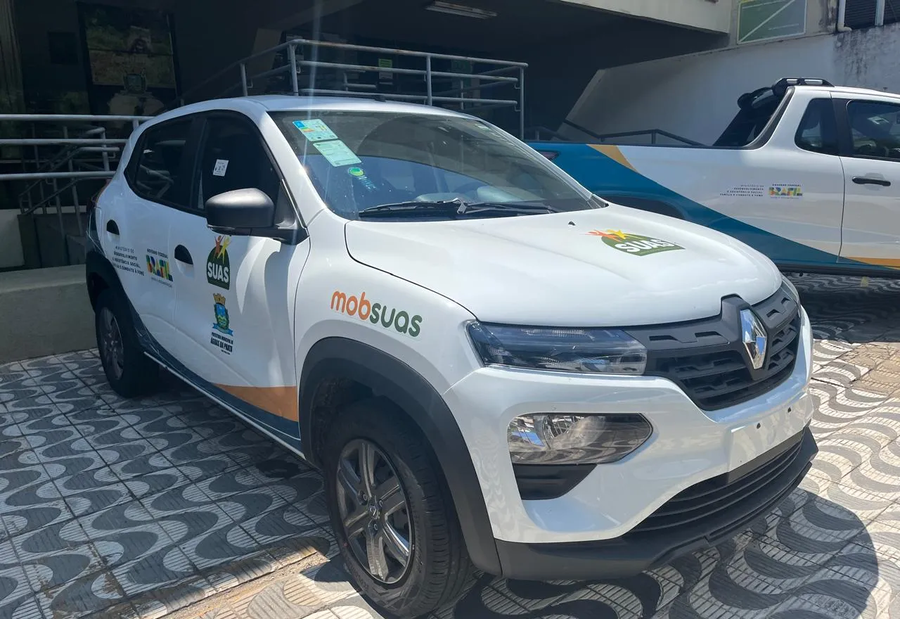 PREFEITURA ADQUIRE DOIS VEÍCULOS NOVOS PARA A PROMOÇÃO SOCIAL