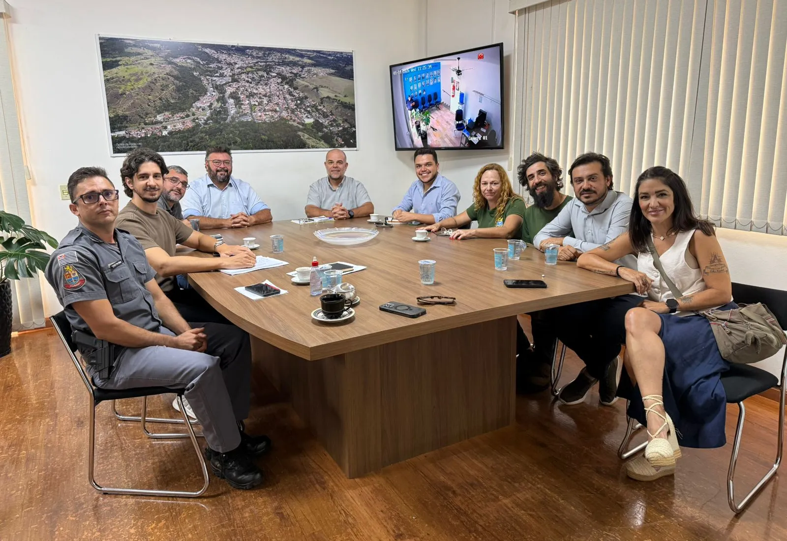 PREFEITURA PROMOVE REUNIÃO PARA DEFINIR FLUXO DE TRABALHO NO CALÇADÃO E BOULEVARD