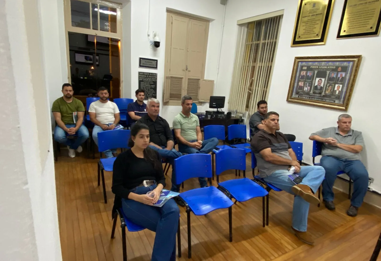 REPRESENTANTES DO CREA PALESTRAM PARA ENGENHEIROS DE ÁGUAS DA PRATA