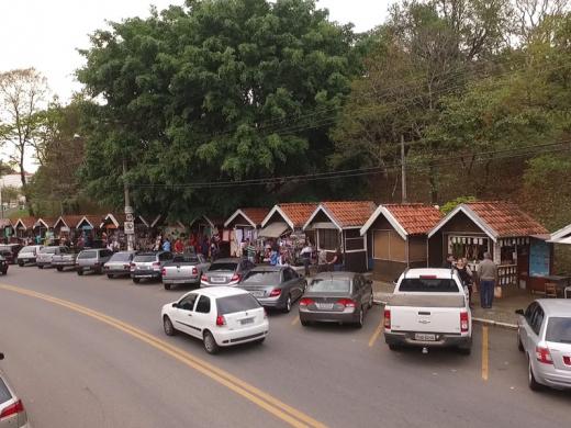 CHALÉS DO ‘BOSQUE DA PRATA’ PODEM TER HORÁRIO ESTENDIDO JÁ NASEXTA